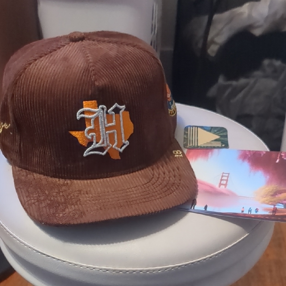 DLU Premium Houston Hat